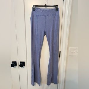 Urban outfitters yoga pants